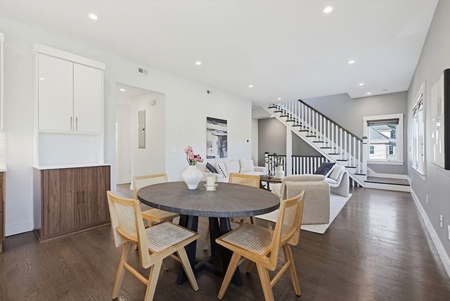 214 Waverley 214, Belmont, MA 02478