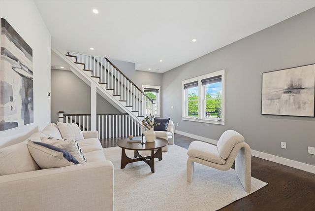 214 Waverley 214, Belmont, MA 02478
