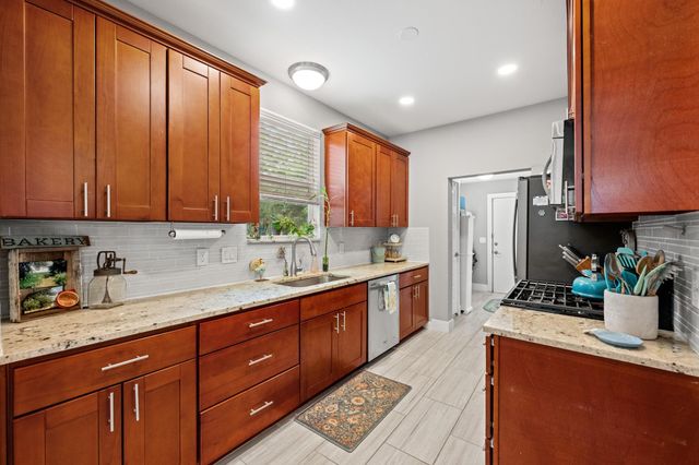 3403 King ST, Austin, TX 78705