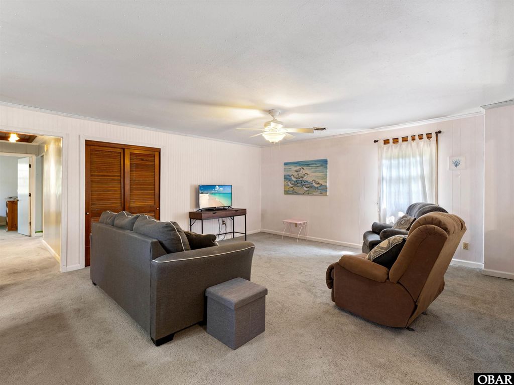 Image 20 of property listing at 2381 Swan Island Road Lot #16, Corolla, NC 27927