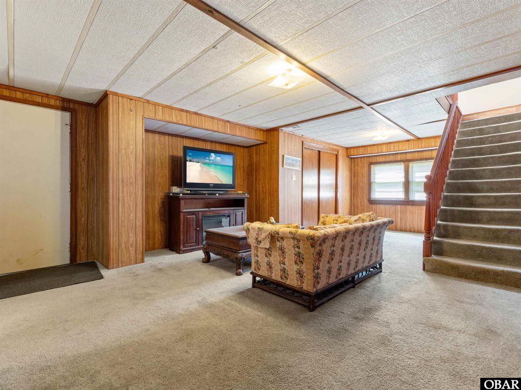 Image 30 of property listing at 2381 Swan Island Road Lot #16, Corolla, NC 27927