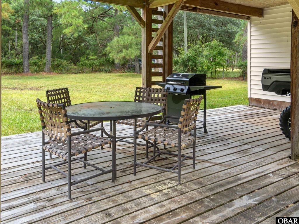 Image 7 of property listing at 2381 Swan Island Road Lot #16, Corolla, NC 27927