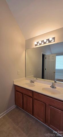 5708 Twin Brook Drive, Charlotte, NC 28269