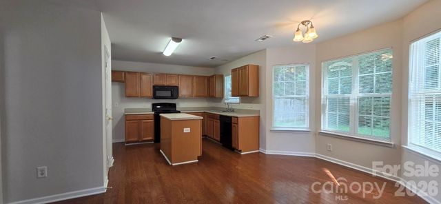 5708 Twin Brook Drive, Charlotte, NC 28269