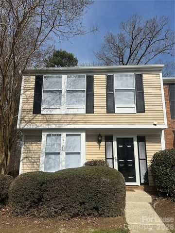 9728 Old Gate Drive, Matthews, NC 28105