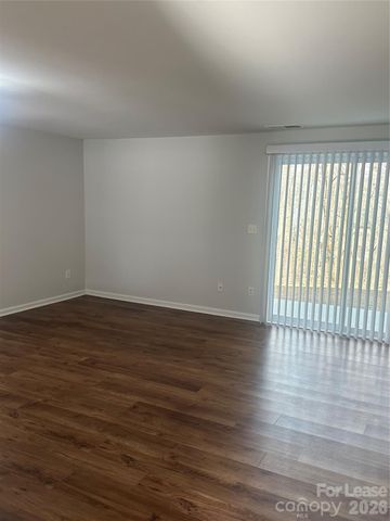 9728 Old Gate Drive, Matthews, NC 28105