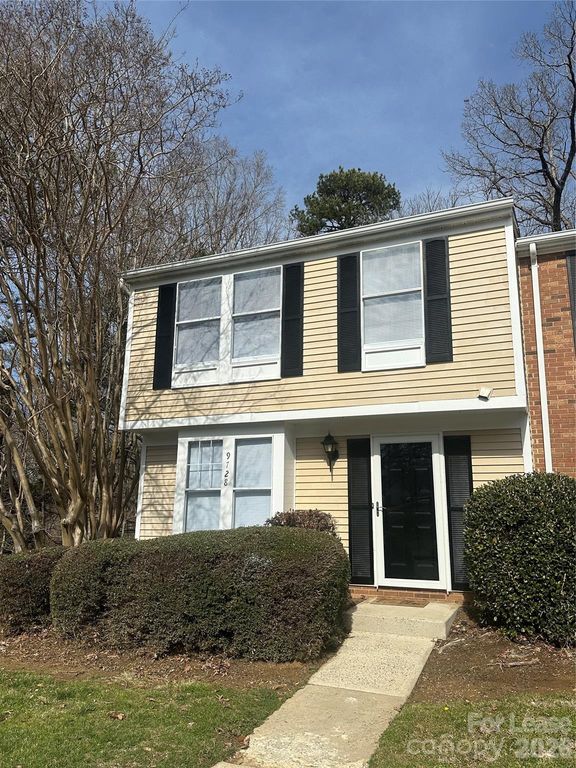 9728 Old Gate Drive, Matthews, NC 28105