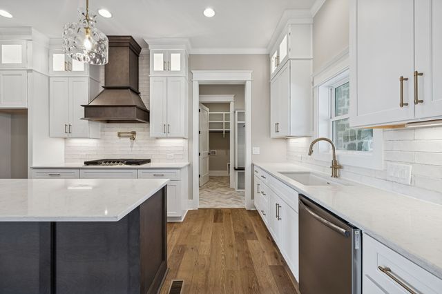 6208 Cedar Brooke Lane, Spring Hill, TN 37174