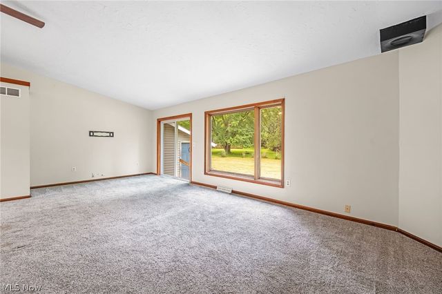 1038 E 21st Street, Ashtabula, OH 44004