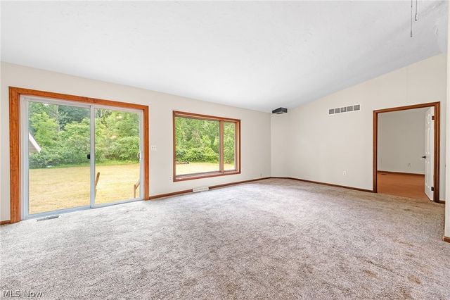 1038 E 21st Street, Ashtabula, OH 44004