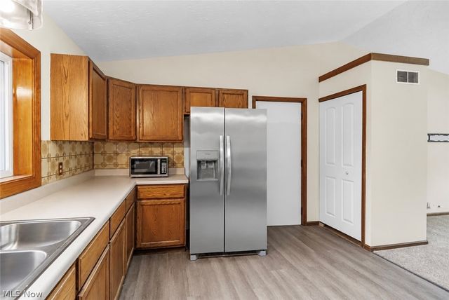 1038 E 21st Street, Ashtabula, OH 44004