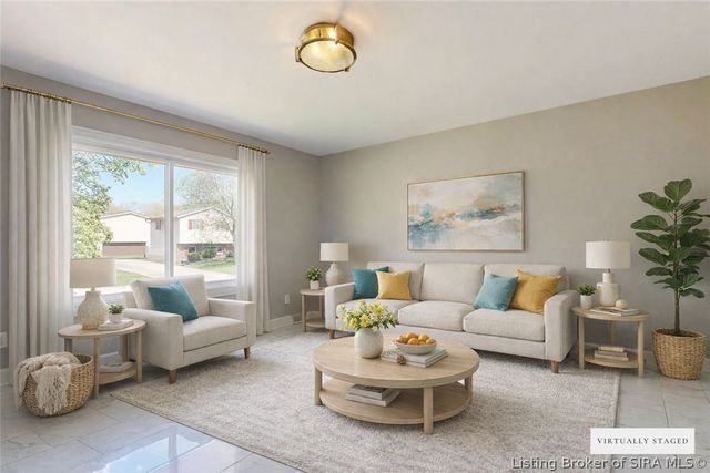 2902 Winchester Road, Jeffersonville, IN 47130