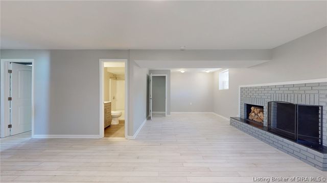 2902 Winchester Road, Jeffersonville, IN 47130