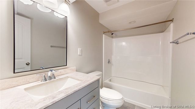 2902 Winchester Road, Jeffersonville, IN 47130