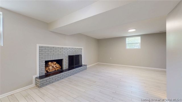 2902 Winchester Road, Jeffersonville, IN 47130