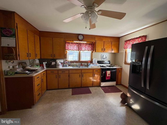 103 E ATLANTIC, Minotola, NJ 08341