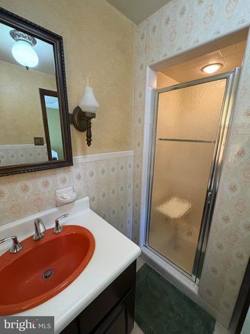 103 E ATLANTIC, Minotola, NJ 08341