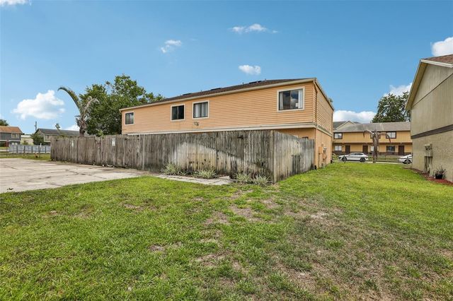 12057 TIFT CIRCLE, Orlando, FL 32826