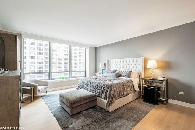 600 N Lake Shore Drive 1212, Chicago, IL 60611