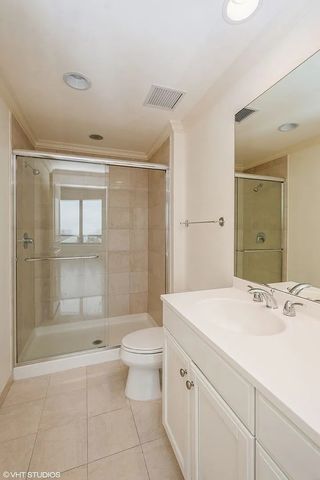 600 N Lake Shore Drive 1212, Chicago, IL 60611