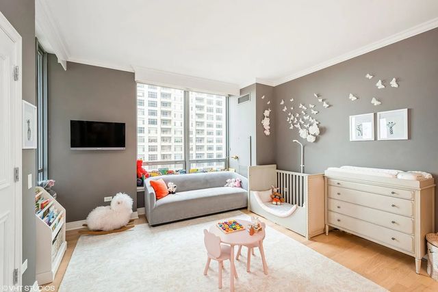 600 N Lake Shore Drive 1212, Chicago, IL 60611