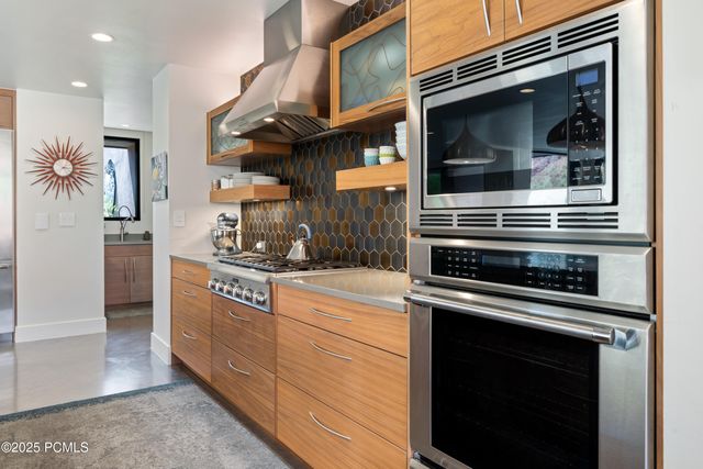 308 W Mallow Way, Ivins, UT 84738