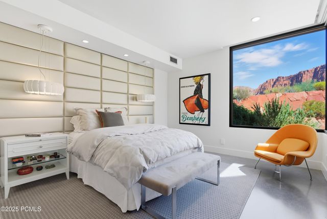 308 W Mallow Way, Ivins, UT 84738