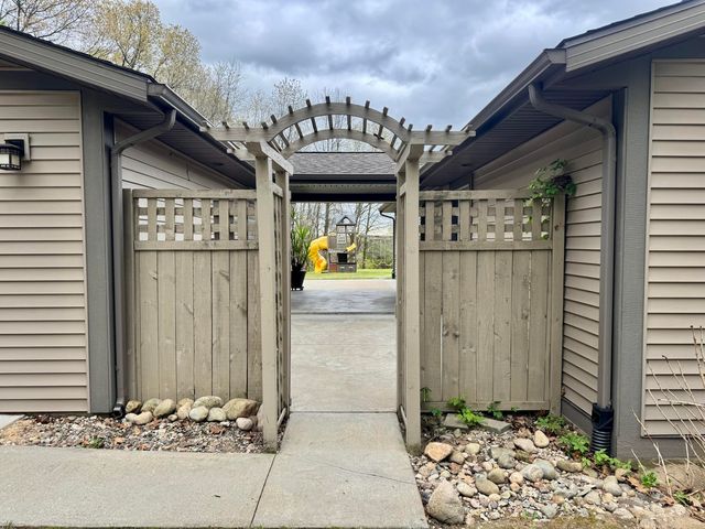 3418 E D Avenue, Cooper Twp, MI 49009