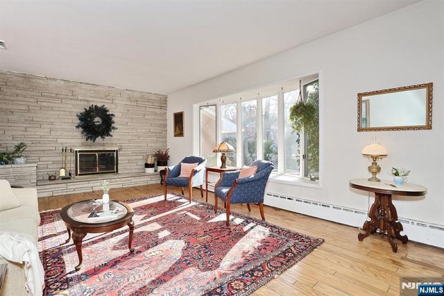 11 Kenneth Drive, Montclair, NJ 07043