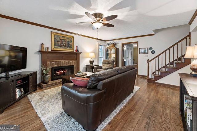 140 Price Hills Trail, Sugar Hill, GA 30518