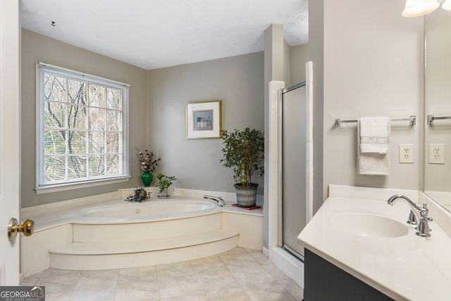 140 Price Hills Trail, Sugar Hill, GA 30518