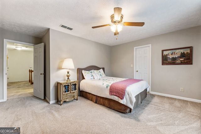 140 Price Hills Trail, Sugar Hill, GA 30518