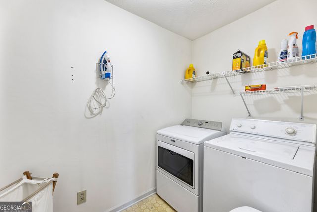 140 Price Hills Trail, Sugar Hill, GA 30518