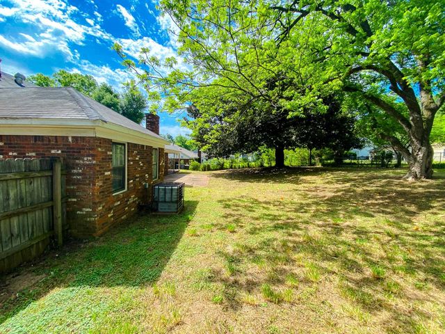 2877 KENNETH ST, Memphis, TN 38128