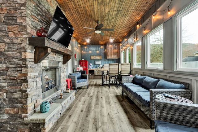 1918 Tara Place, Dalton, GA 30720