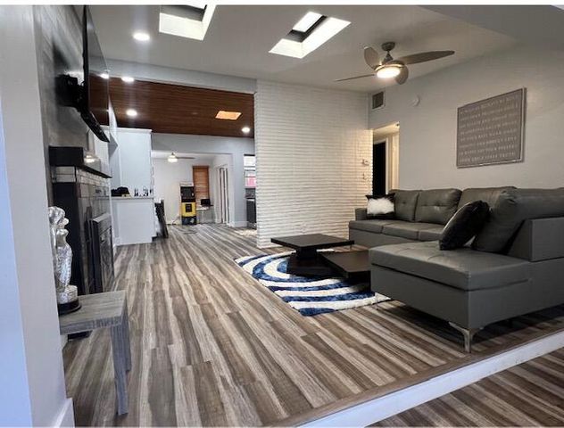 1609 SW 14TH Street, Fort Lauderdale, FL 33312
