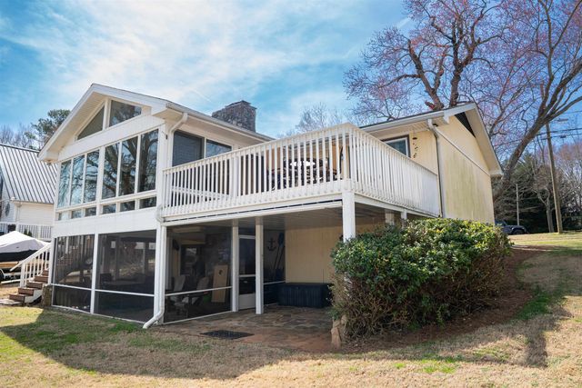 183 Lakeview Drive, Inman, SC 29349