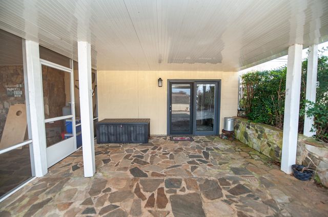 183 Lakeview Drive, Inman, SC 29349