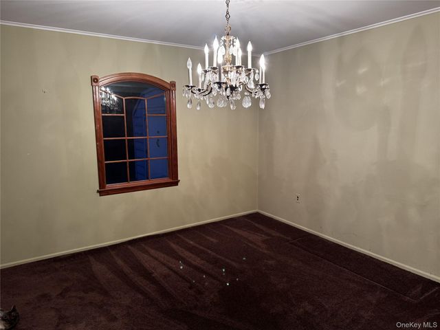 55 Constellation Road, Levittown, NY 11756