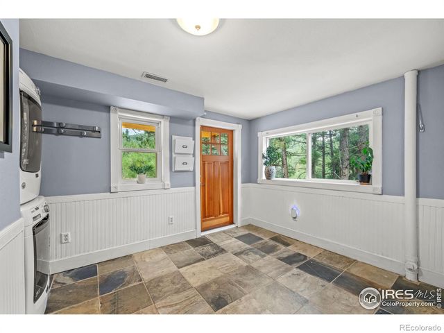 301 Valley Lane, Boulder, CO 80302