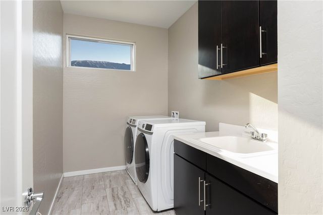 10336 Green Ember Drive, Las Vegas, NV 89135