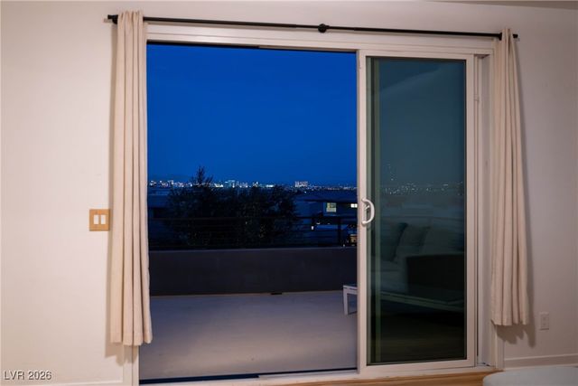 10336 Green Ember Drive, Las Vegas, NV 89135