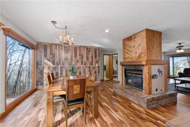 226 Mountain View Court, Ellijay, GA 30536