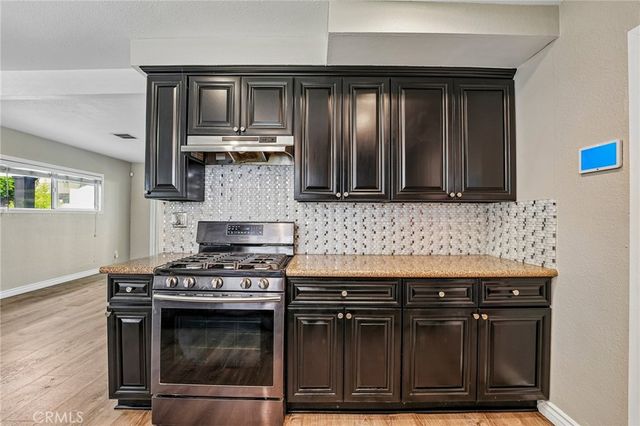 2424 Central, Riverside, CA 92506