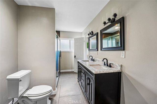 2424 Central, Riverside, CA 92506