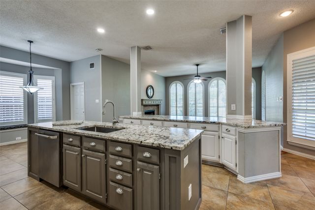 5801 Belle Chasse Lane, Frisco, TX 75035