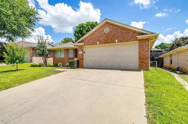 4216 Boulder Park Drive, Fort Worth, TX 76040