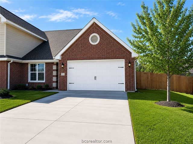 2000 Reagan Court, Bryan, TX 77802