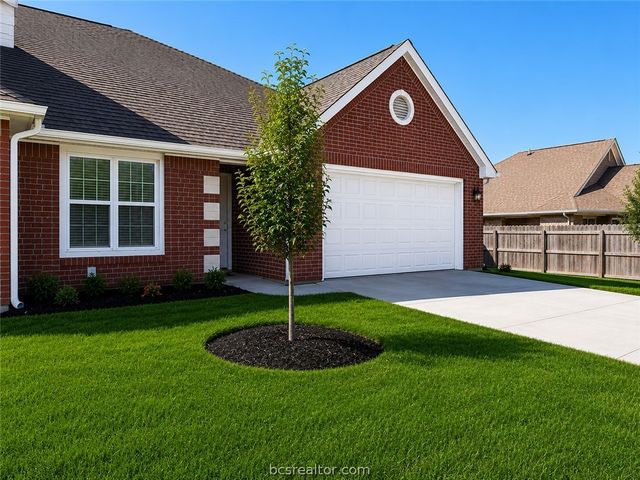 2000 Reagan Court, Bryan, TX 77802