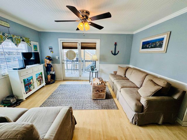 6001 - 1795 S Kings Hwy., Myrtle Beach, SC 29575